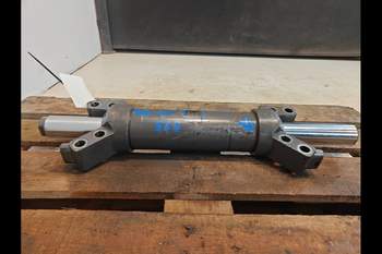 salg af Fendt 828 Front axle steering cylinder