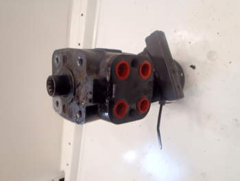 salg af New Holland TG285  Steering Unit