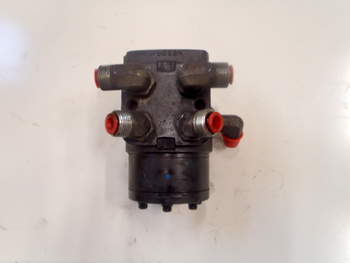 salg af New Holland 8770  Steering Unit