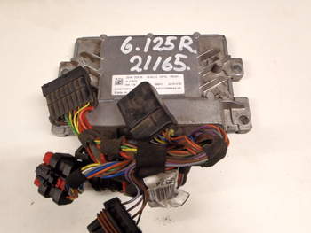 salg af John Deere 6125 R  ECU