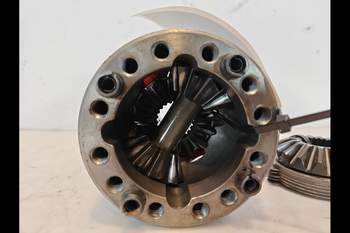 salg af Deutz-Fahr Agrotron 4.85 Front axle differential