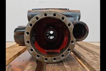 salg af Deutz-Fahr Agrotron 4.85 LEFT Front axle house