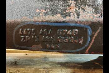 salg af Deutz-Fahr Agrotron 4.85 LEFT Front axle house
