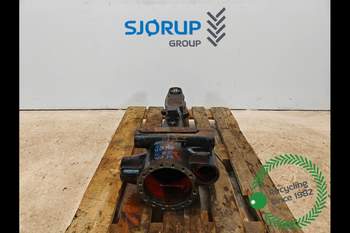 salg af Deutz-Fahr Agrotron 4.85 LEFT Front axle house