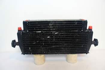 salg af Ölkühler Deutz-Fahr Agrotron 106