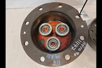 salg af Deutz-Fahr Agrotron 90 LEFT Front axle final drive