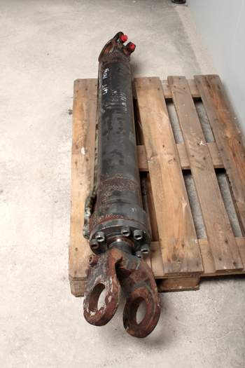 salg af Hydraulische Zylinder New Holland W190