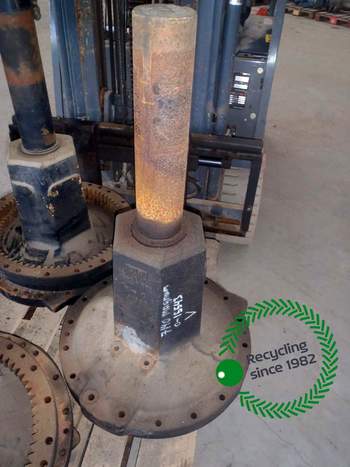 salg af Case 7140 LEFT Rear Half Axle