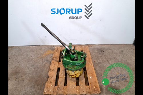 salg af Endandtrieb Vorderachse John Deere 6920 RECHT