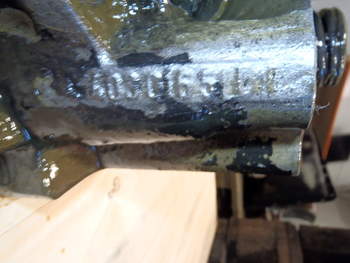 salg af Zylinderkopf Claas Jaguar 860