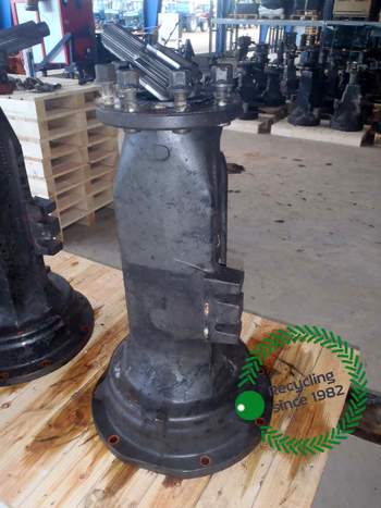 salg af Renault Ares 656 RZ LEFT Rear Half Axle