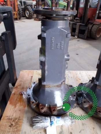 salg af New Holland TS110A LEFT Rear Half Axle