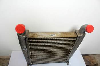 salg af Intercooler New Holland TVT155