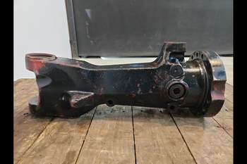 salg af Deutz-Fahr Agrotron 105 RIGHT Front axle house