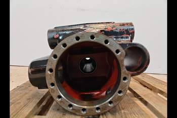 salg af Deutz-Fahr Agrotron 105 LEFT Front axle house