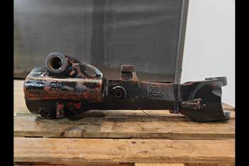 salg af Deutz-Fahr Agrotron 105 LEFT Front axle house