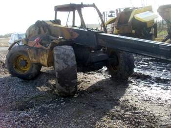 salg af zerlegte Teleskoplader New Holland LM410