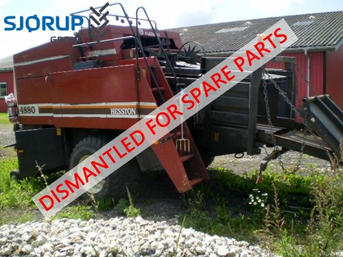 salg af Hesston 4880 Baler