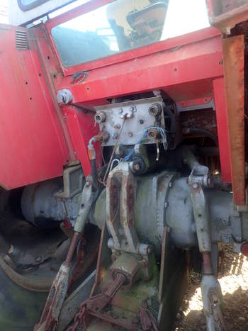 salg af Massey Ferguson 595 traktor