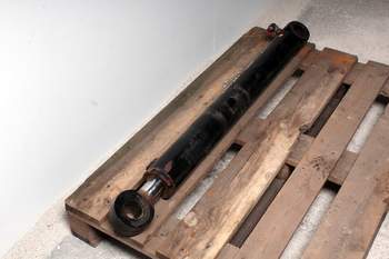 salg af Hydraulische Zylinder Caterpillar 434 E