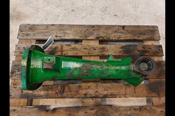 salg af John Deere 6620 LEFT Front axle house
