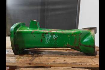 salg af John Deere 6620 LEFT Front axle house