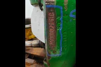 salg af John Deere 6620 LEFT Front axle final drive