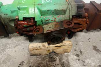 salg af Hinterachse Merlo 75-9