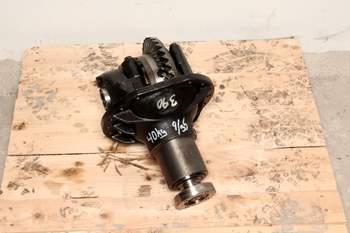 salg af Vorderachsdifferential Massey Ferguson 390