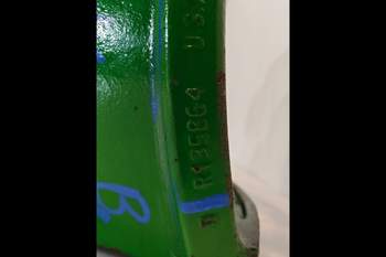 salg af John Deere 8220 RIGHT Front Axle, Swivel Housing