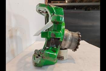 salg af John Deere 8220 RIGHT Front Axle, Swivel Housing