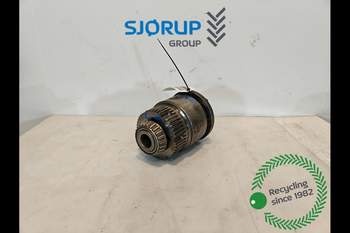 John Deere 8220 Front axle differential John Deere 8220 Front axle differential
