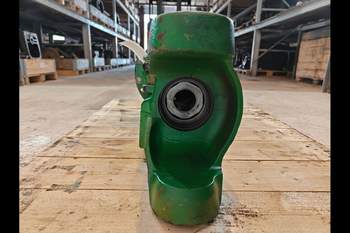 salg af John Deere 8220 RIGHT Front axle house
