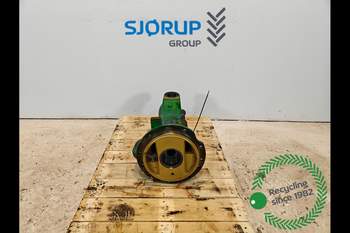 John Deere 8220 RIGHT Front axle house John Deere 8220 RIGHT Front axle house