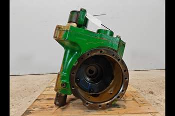 salg af John Deere 8220 LEFT Front axle house