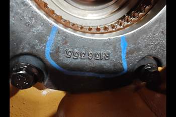 salg af John Deere 8220 LEFT Front axle house