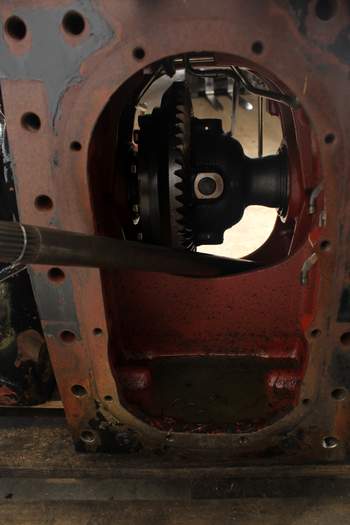 salg af Hinterachsen Case CS130