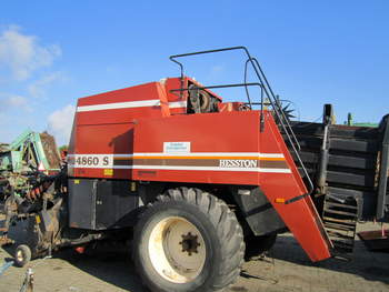 salg af Hesston 4860 S Baler