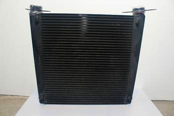 salg af Intercooler Case MX270