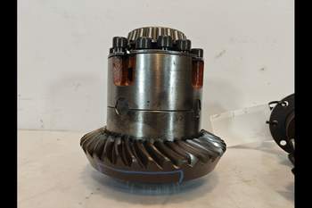 salg af Deutz-Fahr DX6.10 Front axle differential