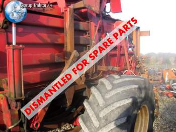 salg af New Holland BB980 Baler