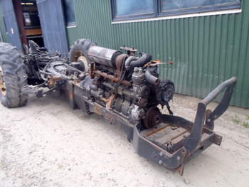 salg af Valtra 8550 traktor