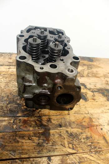salg af Zylinderkopf Liebherr L556