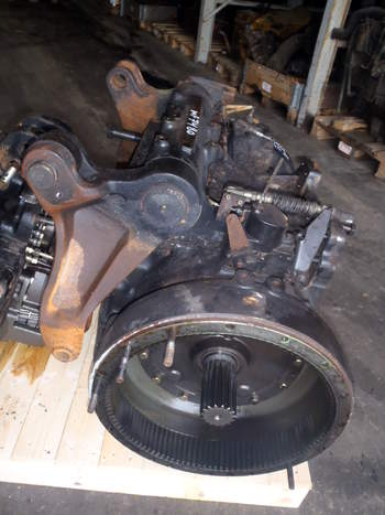 salg af Hinterachsen Massey Ferguson 7480