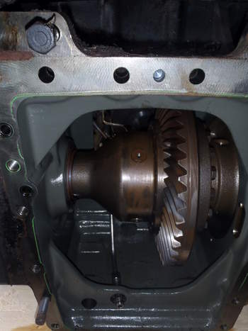 salg af Hinterachsen Massey Ferguson 7480