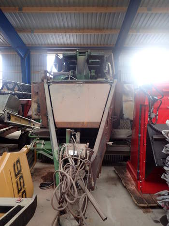 salg af Krone Big-Pack 12130 Baler