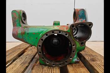 salg af John Deere 6200 RIGHT Front axle house