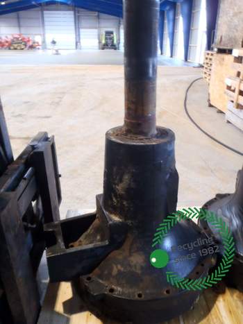 salg af Case Magnum 310 LEFT Rear Half Axle