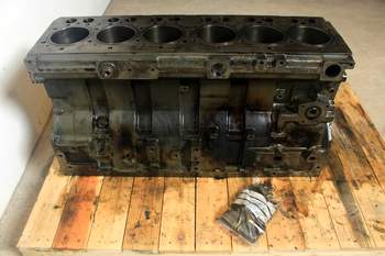salg af Motorblöck Massey Ferguson 6485