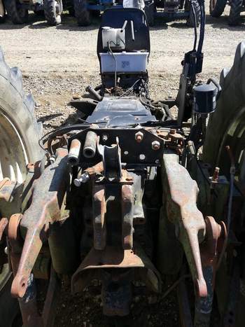 salg af Valmet 8100 traktor